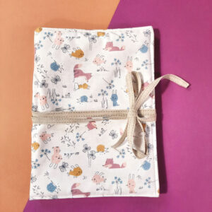 Pochette à langer : renards, lapins, hérissons coquins