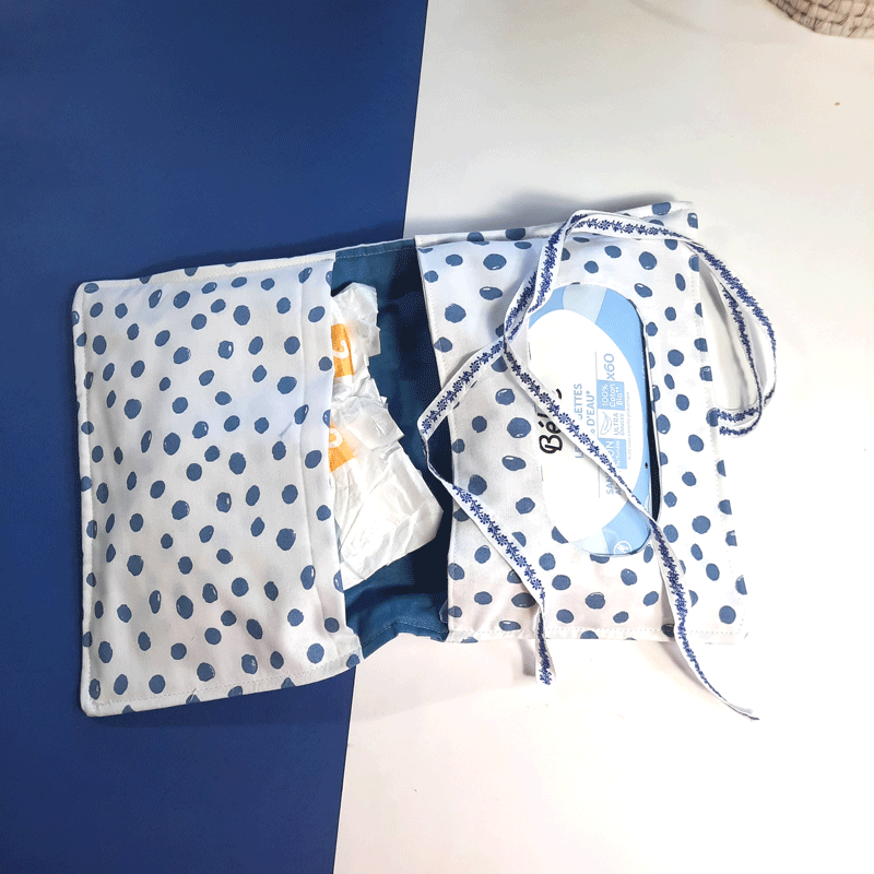 Pochette nomade bébé : tendre dentelle – Image 2